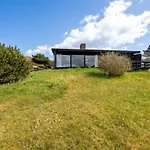 Holiday home Amazing In With Kitchen *