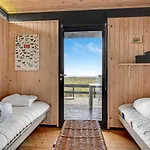 Amazing In With Kitchen Holiday home *