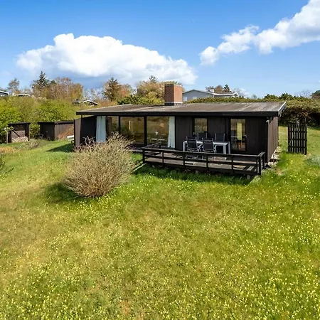 Amazing In With Kitchen