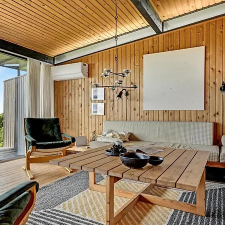 Amazing In With Kitchen Semesterbostad *